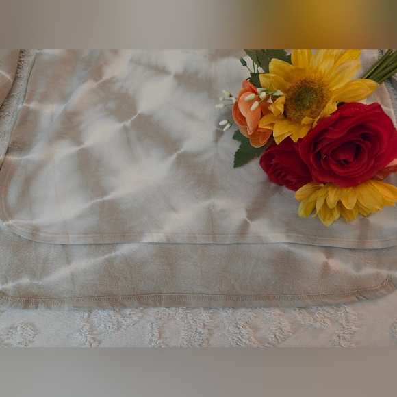 Tie-Dye Hoodie - Picture 3 of 9